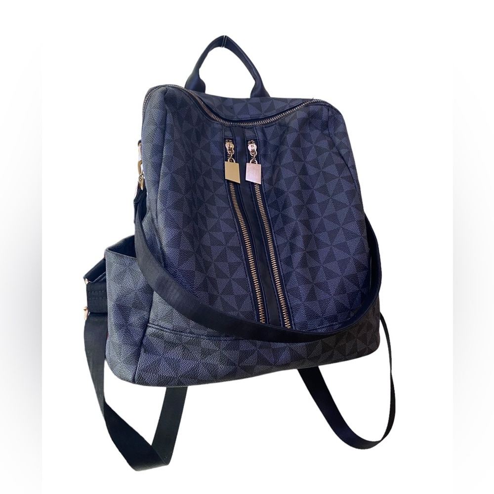 Backpack Purse with Triangle Print Preowned